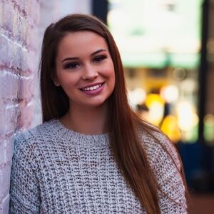 Meet your Posher, Belle